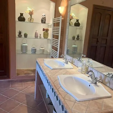 Maison Provencale Tres Belle Vue Mer Sur Golfe De St-tropez 别墅